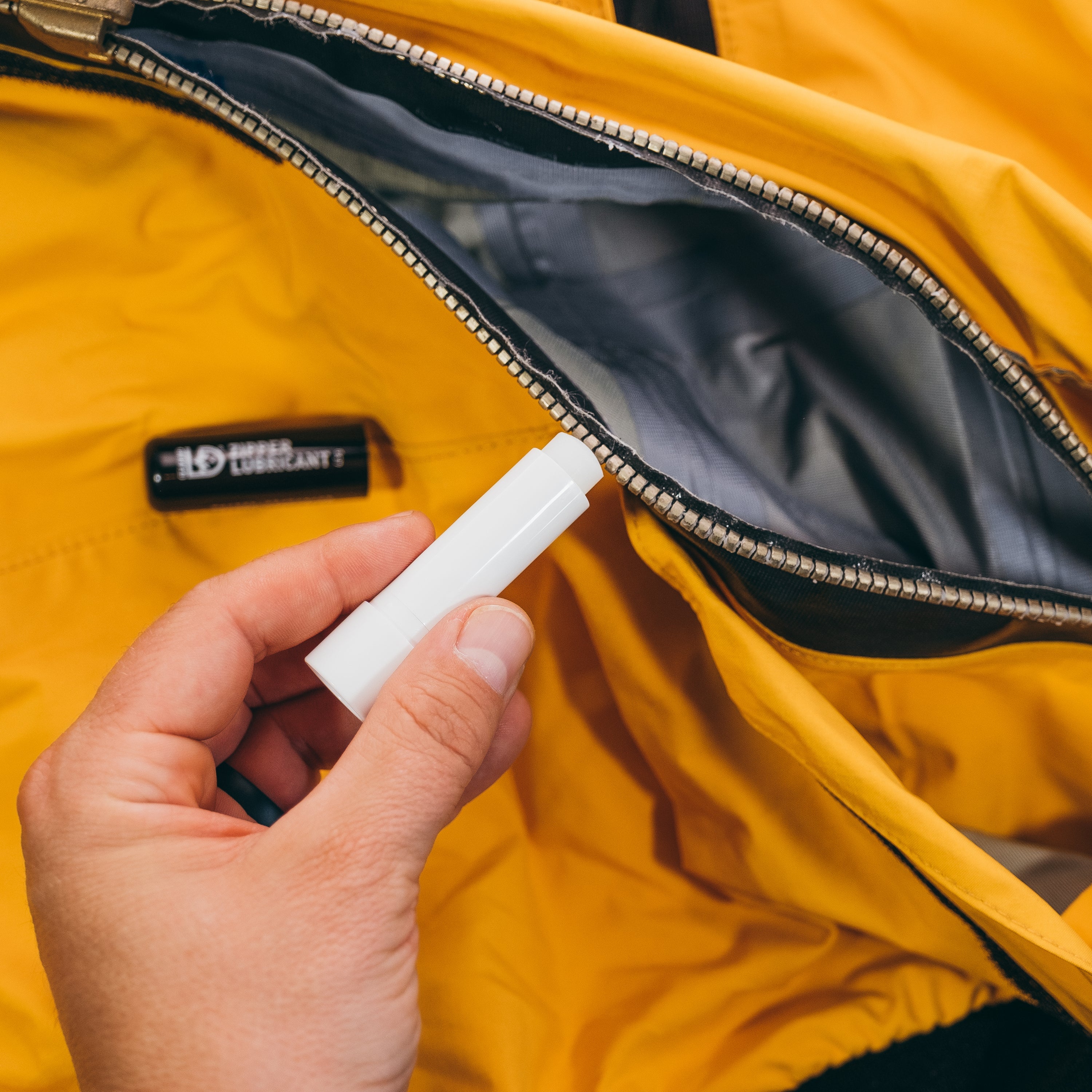 Zipper lubricant